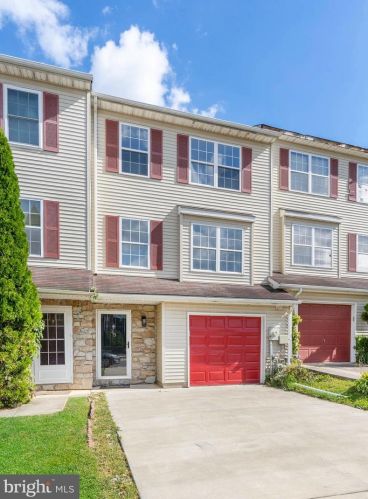 113 Faraday Ct, Bear, DE 19701-3064
