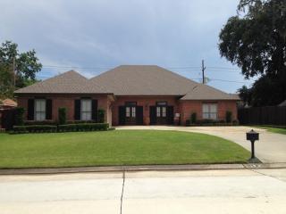 31 Oakley Dr, Marrero, LA 70072-5084