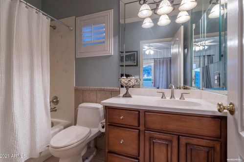 12640 35 Pl, Phoenix AZ 85032-3935 exterior