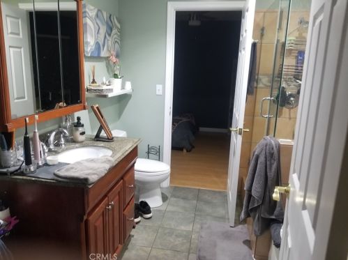 8154 Wakefield Ave, Van Nuys CA  91402-5329 exterior