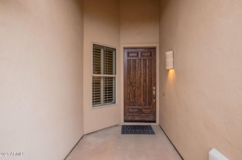 10280 Rosemary Ln, Scottsdale, AZ 85255-8676