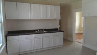 86 Giles St, Waterbury CT  06704-4126 exterior
