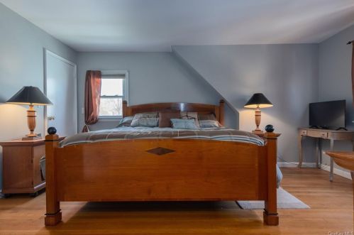 139 Hilburn Rd, Scarsdale NY  10583-6117 exterior