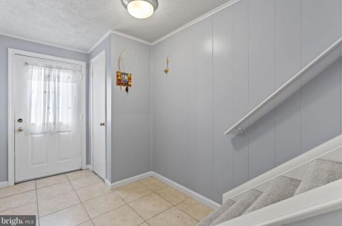 16570 Royal Ct, Woodbridge, VA 22191-4624