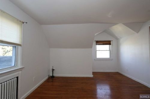 82 Lincoln Ave, Dumont NJ  07628-2713 exterior