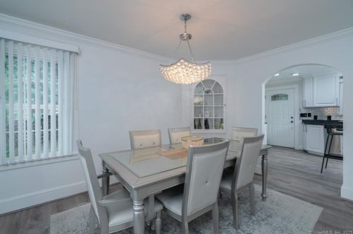 87 Briar Cliff Ave, Waterbury CT  06708-2901 exterior