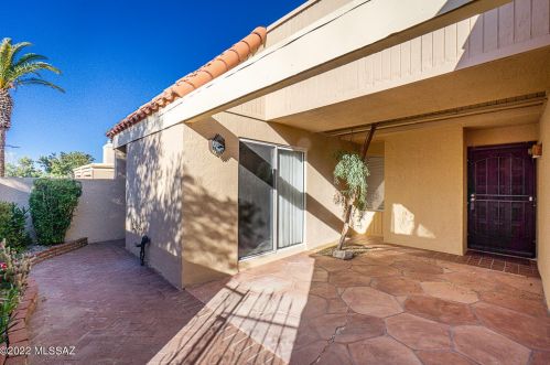 1118 Abrego Dr, Green Valley AZ  85614-3635 exterior