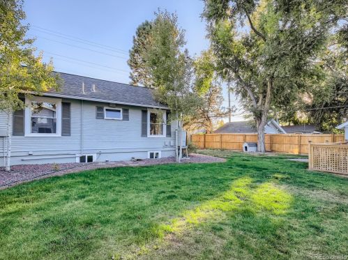 3291 Pearl St, Englewood CO 80113-2713 exterior