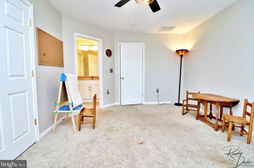 59 Brighton Pl, Charles Town WV  25414-2584 exterior