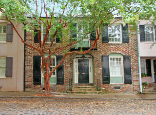 38 Adgers Wharf, Charleston SC  29401-2521 exterior