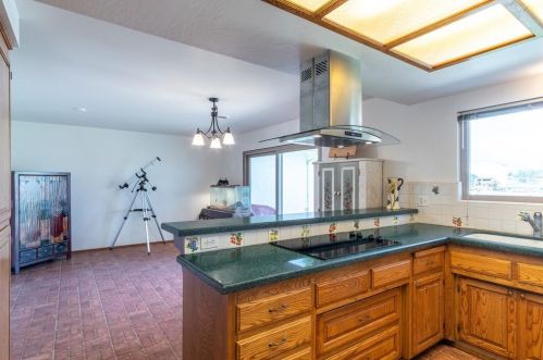 105 Daffodil Dr, Hollister CA  95023-3103 exterior