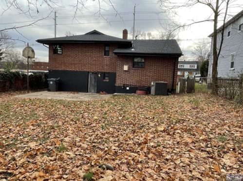 259 Forest Ave, Englewood NJ  07631-3803 exterior