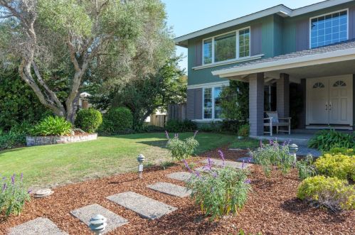 2741 Waltham Cross St, Belmont, CA 94002-2957