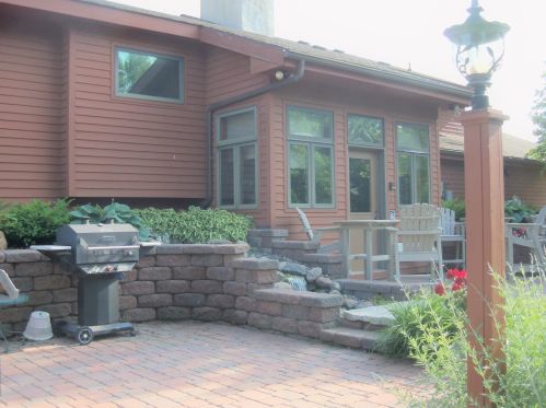 1316 16th St, Willmar MN  56201-2854 exterior