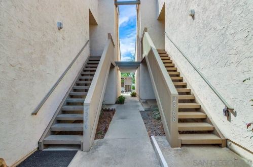 2368 Grand Ave, San Diego, CA 92109-4731