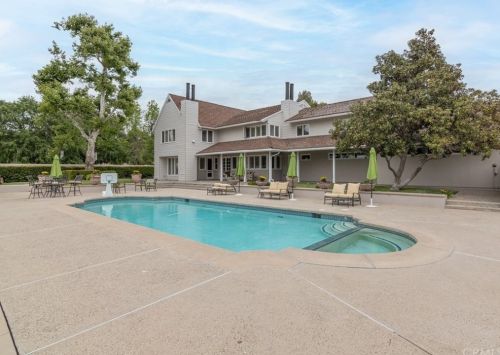 28565 Vallejo Ave, Temecula CA  92592-2316 exterior