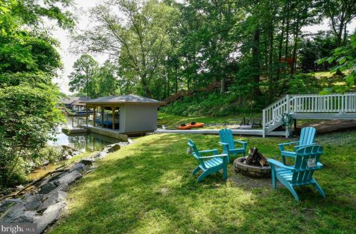 16009 Carrington Ct, Mineral VA  23117-5012 exterior