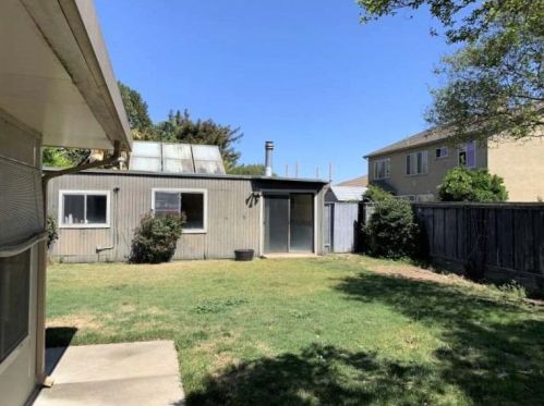 909 Tehama Dr, Lodi CA  95242-9553 exterior