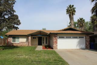 1098 Raymond Rd, Hanford CA  93230-1635 exterior