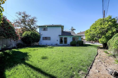 2350 253rd St, Lomita CA  90717-2010 exterior