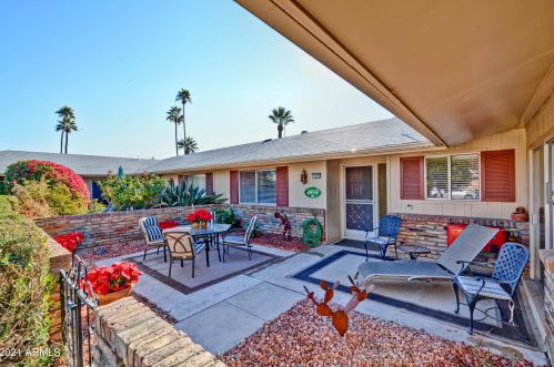 9937 Mountain View Rd, Sun City, AZ 85351-4812