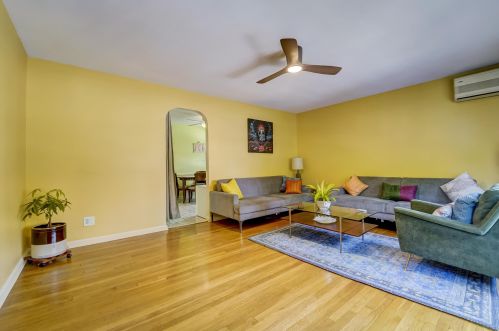 656 Avenue A, Bayonne NJ  07002-1801 exterior