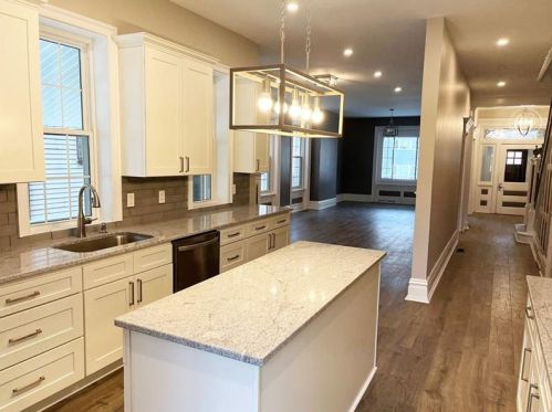 5815 Station St, Pittsburgh PA 15235-2400 exterior