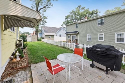 127 Lincoln Ave, Roselle Park NJ  07204-1705 exterior