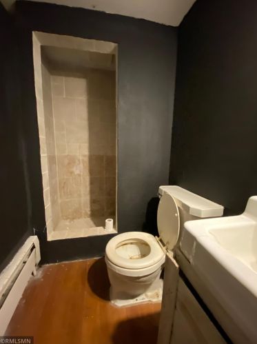 1202 3rd St, Princeton MN  55371-1420 exterior