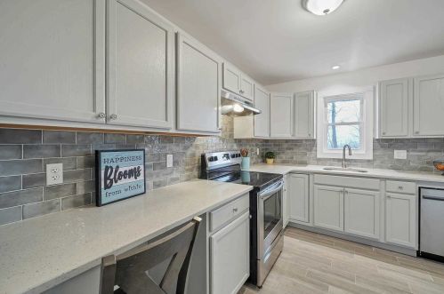 37 Emperor Ln, Montgomery NY  12549-1919 exterior
