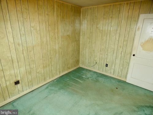 2219 Henlopen Ave, Wilmington DE  19804-3621 exterior