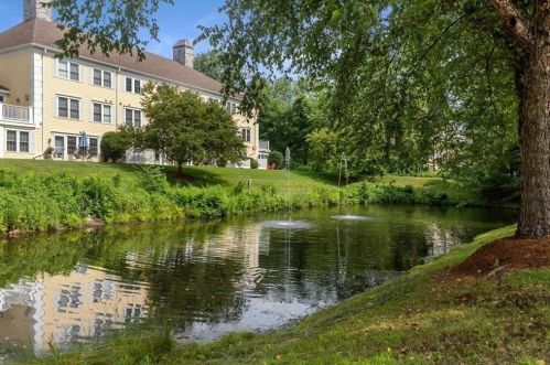 1 Riverview Blvd, Methuen, MA 01844-6026