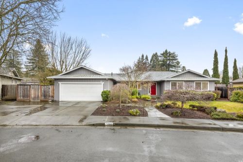 5086 Dieter Ct, Santa Rosa, CA 95409-3710