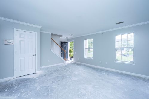 3236 Queensgate Way, Mount Pleasant SC  29466-6989 exterior