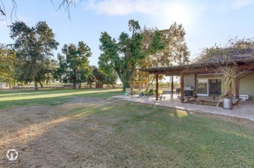 15414 Cuda Dr, Bakersfield CA  93307-9279 exterior