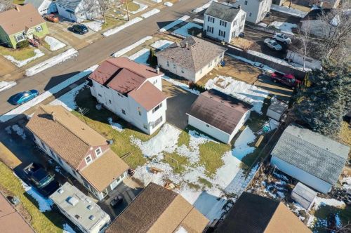 341 Grandview Ave, Menasha WI  54952-2225 exterior