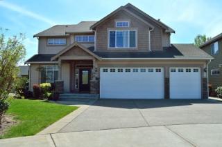 1103 24th St, Puyallup, WA 98371-3810