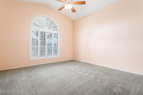 15601 11 Ave, Phoenix AZ 85021-4407 exterior