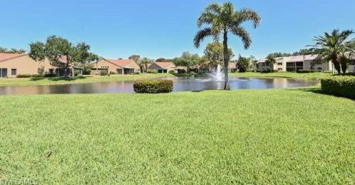 649 Beachwalk Cir, Naples FL  34108-8715 exterior