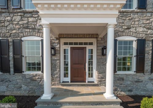 553 Hopwood Rd, Collegeville, PA 19426-2807
