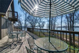 1088 Lakefront Dr, Waverly, TN 37185-3479