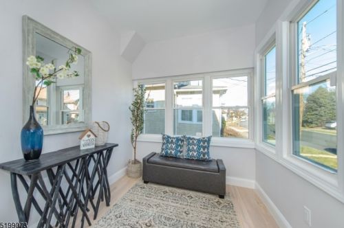 756 Drake Ave, Roselle NJ  07203-2218 exterior