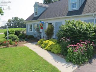 2 Old State Rd, Milan, OH 44846-9615