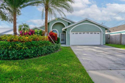 6178 Garrett St, Jupiter, FL 33458-6410