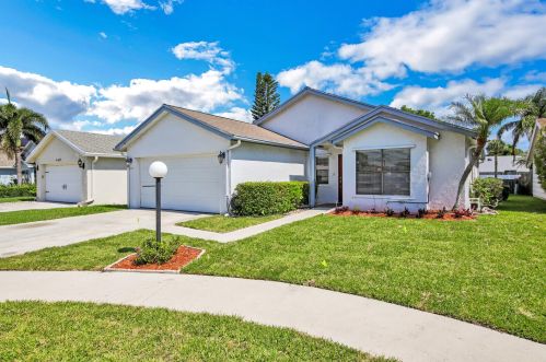 4601 Willow Pond Ct, West Palm Beach, FL 33417-8243