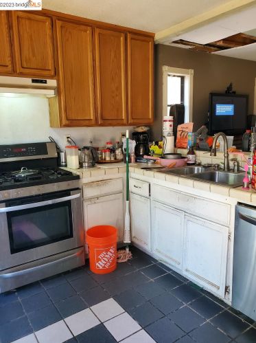 451 Mockingbird Ln, Oakley, CA 94561-3415