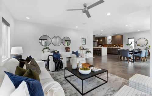 4825 Biona Dr, San Diego CA 92116-2332 exterior