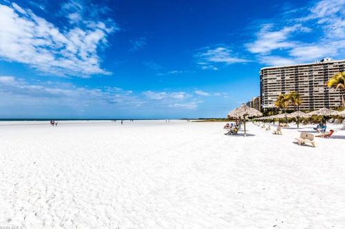 350 Gumbo Limbo Ln, Marco Island FL  34145-1865 exterior