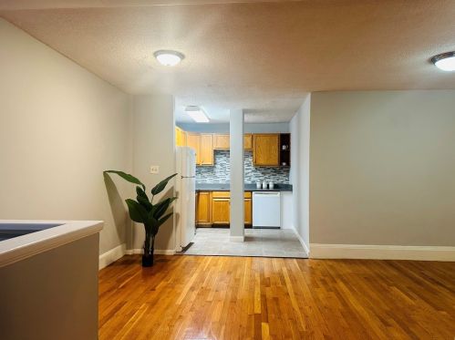 178 Brighton Ave, Boston MA  exterior