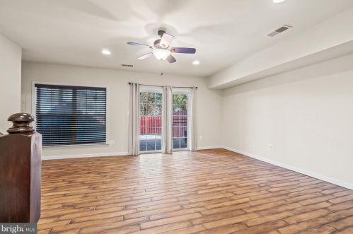 1116 Keokuk Ter, Leesburg VA 20176-6665 exterior